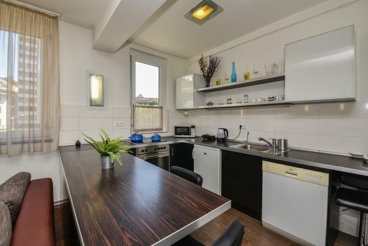 בודפשט Castle Apartment With Panoramic Balcony מראה חיצוני תמונה