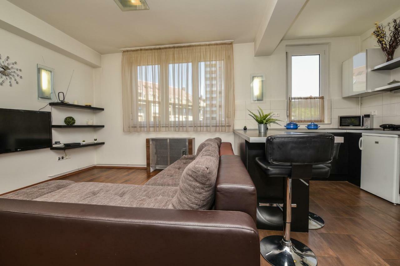 בודפשט Castle Apartment With Panoramic Balcony מראה חיצוני תמונה